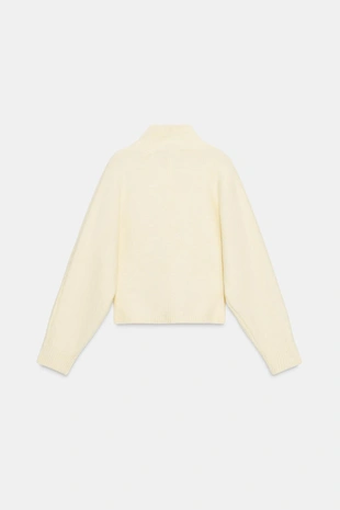 Мягкий свитер с высоким воротником- Заказать в России