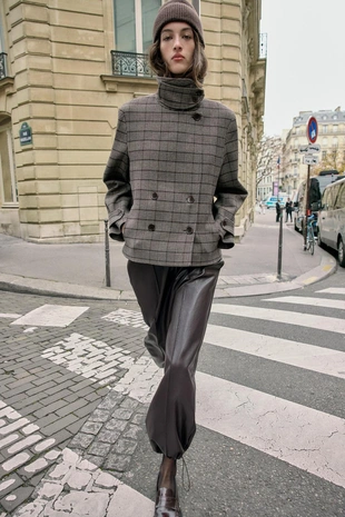 Брюки-бомберы из искусственной кожи- Заказать в России