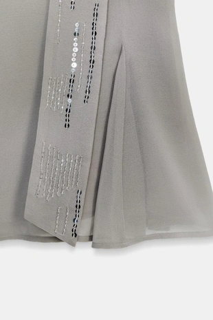 Топ из жоржета асимметричный с пайетками- Заказать в России