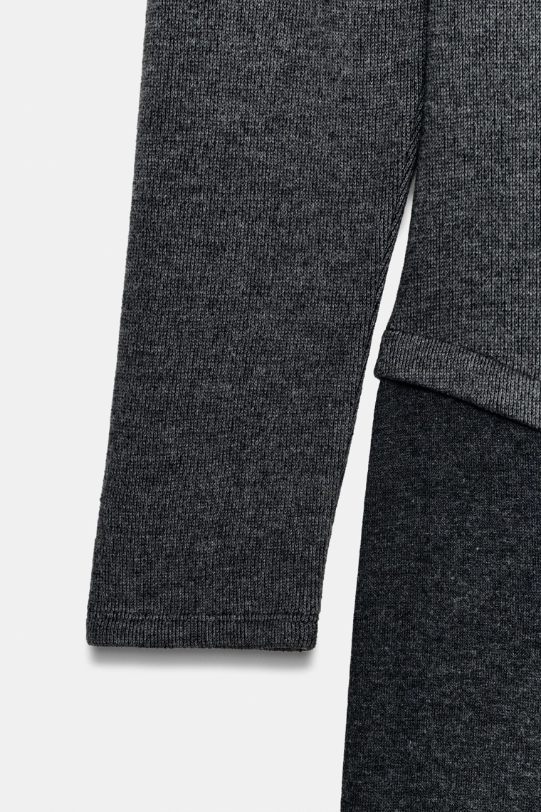 Платье из мягкой ткани