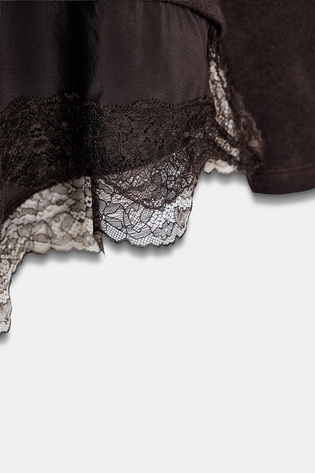 КОМБИНИРОВАННАЯ ФУТБОЛКА С КРУЖЕВОМ