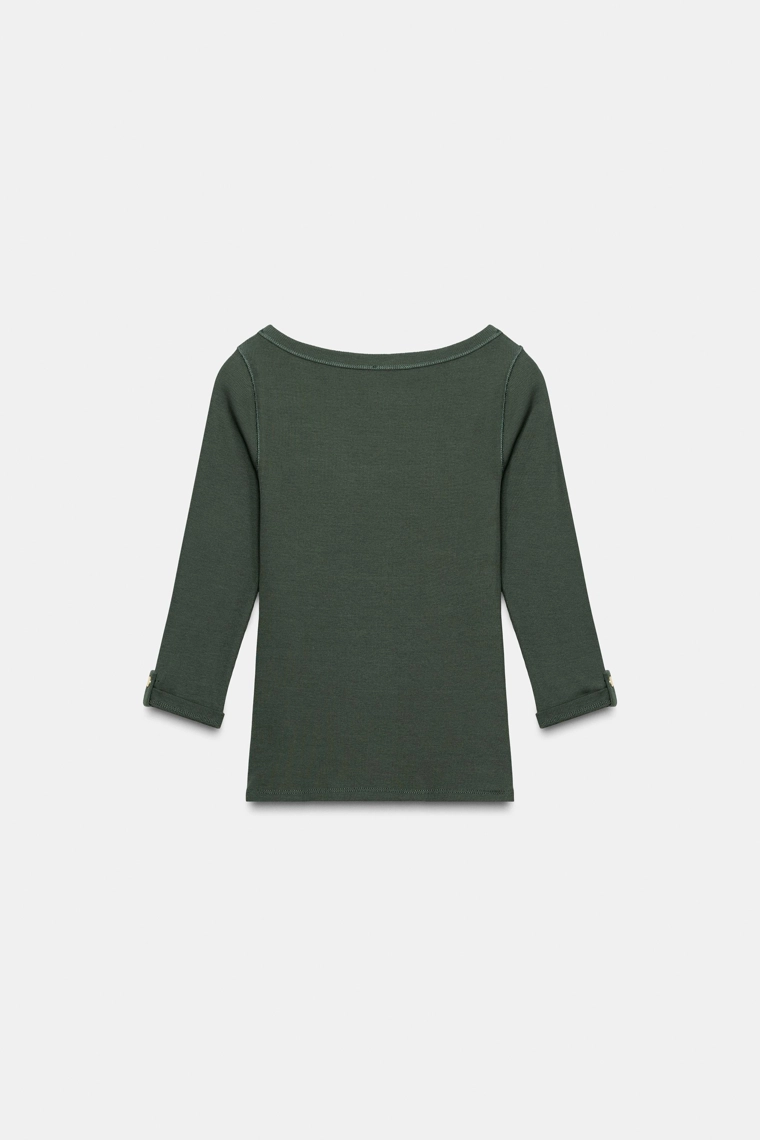 Рифленая футболка с пуговицами