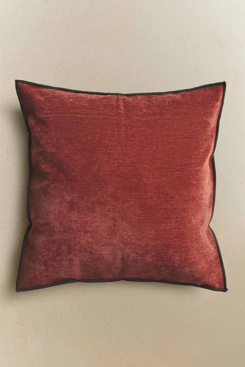 Чехол на подушку из шенилла