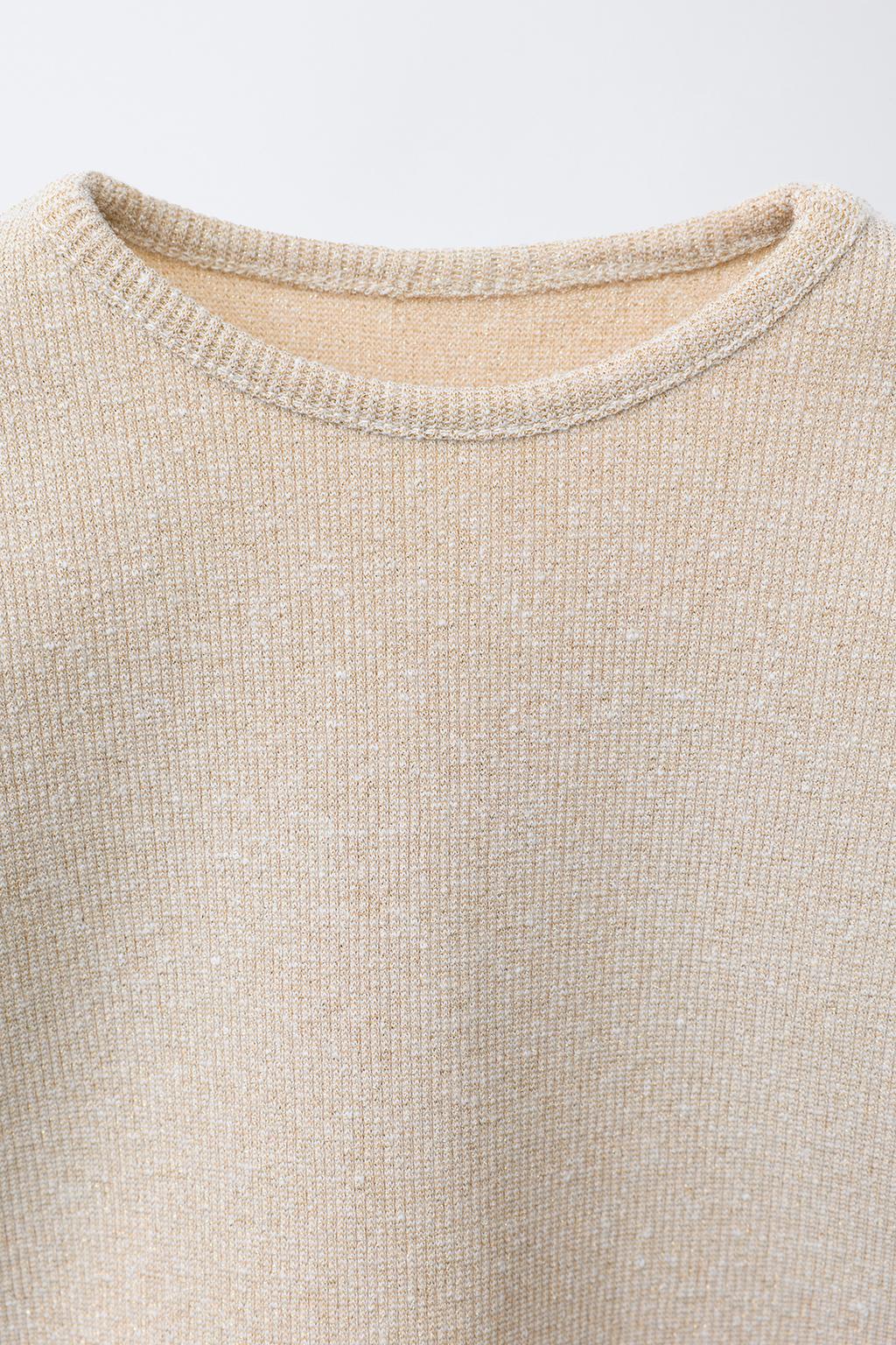 ФУТБОЛКА В РУБЧИК С БЛЁСТКАМИ