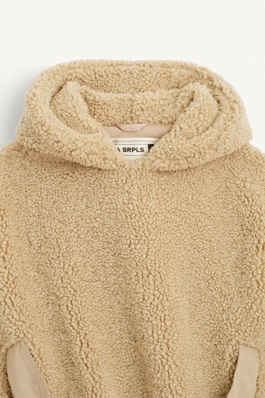 Худи из искусственного меха с длинными рукавами