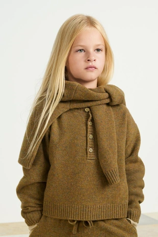 Кофта из шерсти с застежкой на пуговицы- Заказать в России