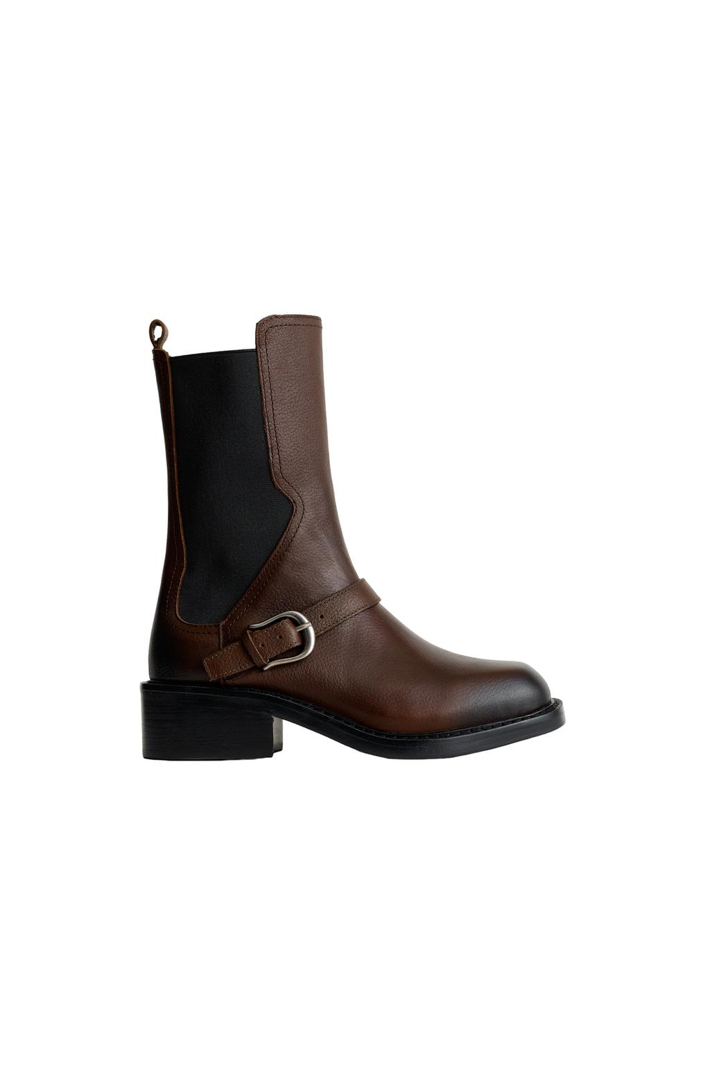 Кожаные сапоги с полоской на шею