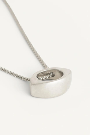 Овальное ожерелье из металлической цепочки- Заказать в России