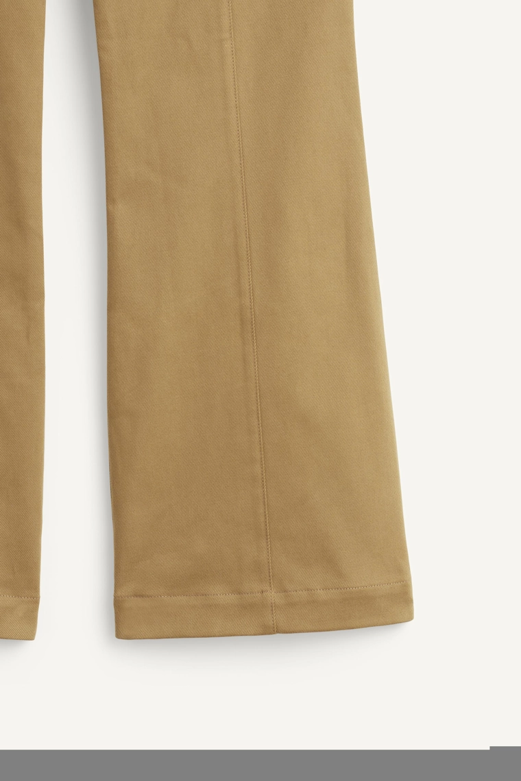 Брюки с заниженной талией