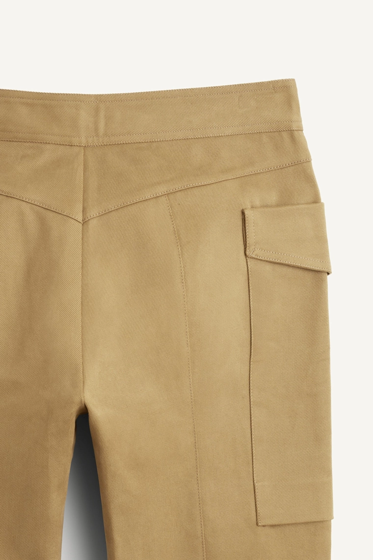 Брюки с заниженной талией