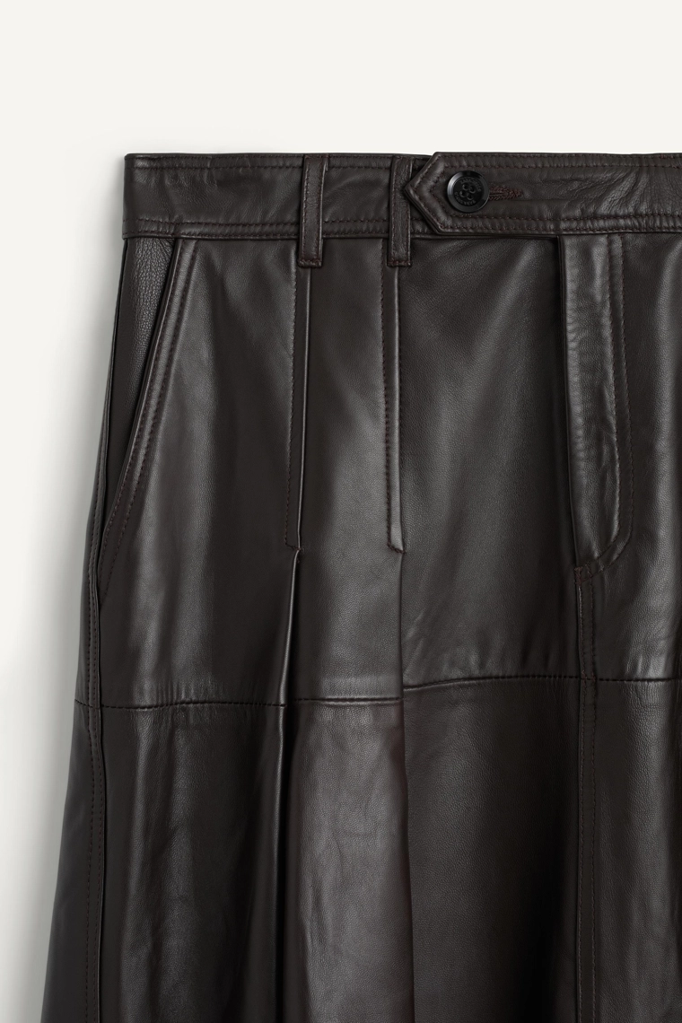 Миди-юбка из кожи