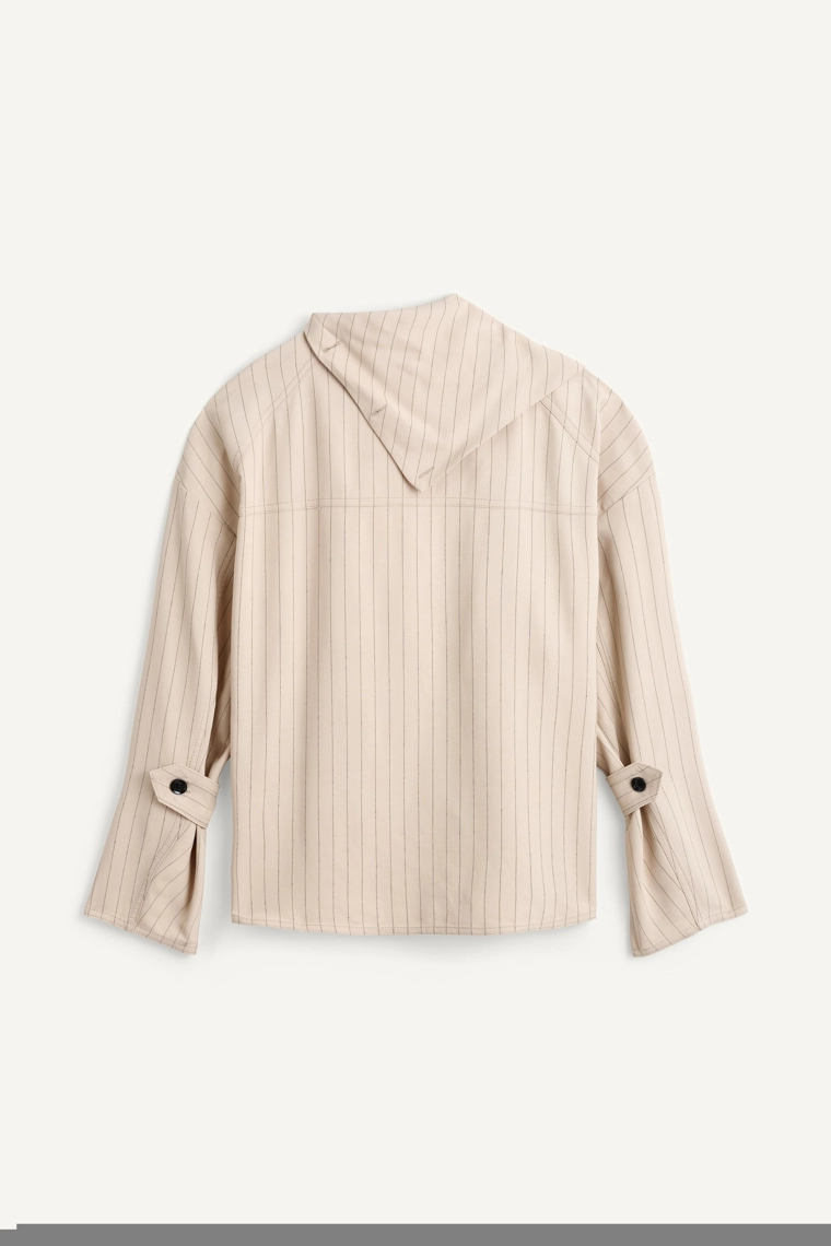 Рубашка с полосатым карманом