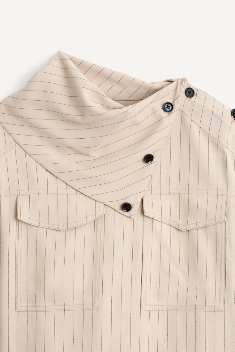 Рубашка с полосатым карманом