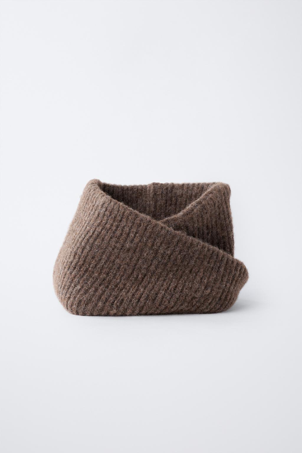 ТРИКОТАЖНЫЙ ШАРФ-СНУД С ПЕРЕКРЕСТНЫМ УЗОРОМ