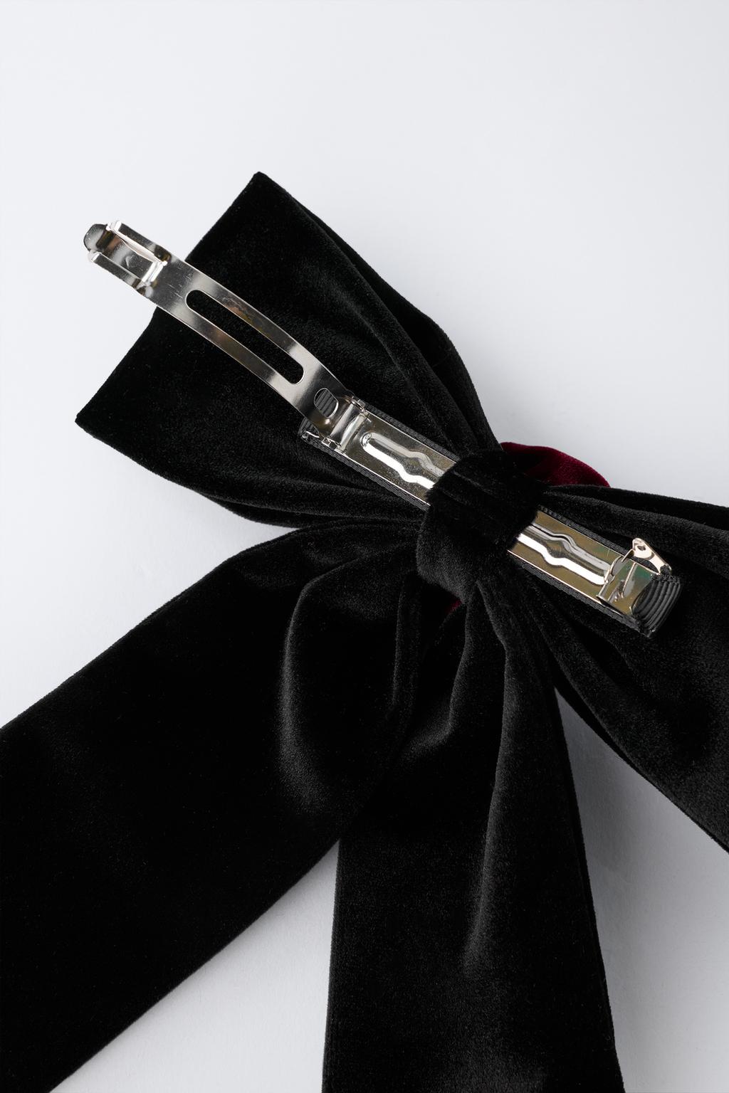 БАРХАТНЫЙ БАНТ ДЛЯ ВОЛОС С ЦВЕТКОМ