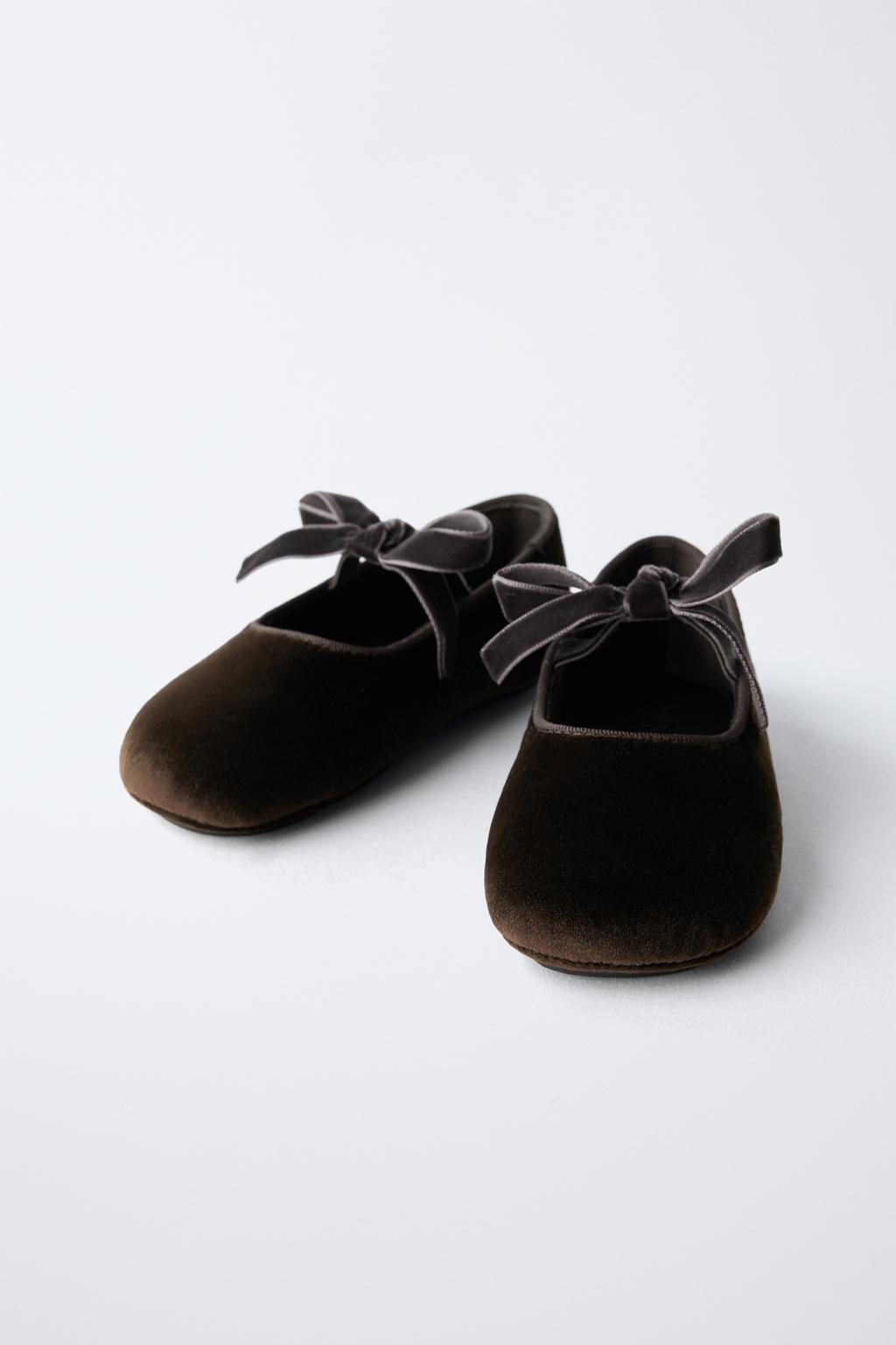 Туфли-балетки с бантом