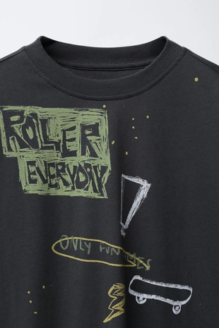 Футболка с принтом граффити- Заказать в России