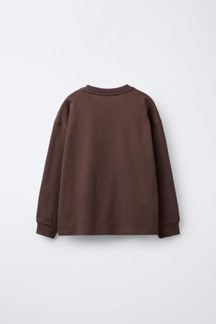 Футболка HEAVY WEIGHT с вышитой надписью