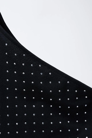 Футболка асимметричного кроя бесшовная со стразами- Заказать в России