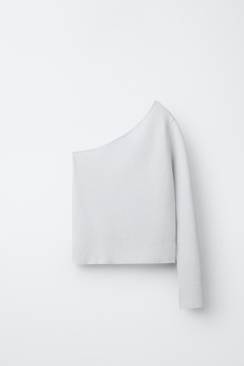 АСИММЕТРИЧНЫЙ СВИТЕР С БЛЕСТЯЩИМИ ДЕТАЛЯМИ