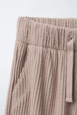 Брюки в рубчик из мягкой ткани