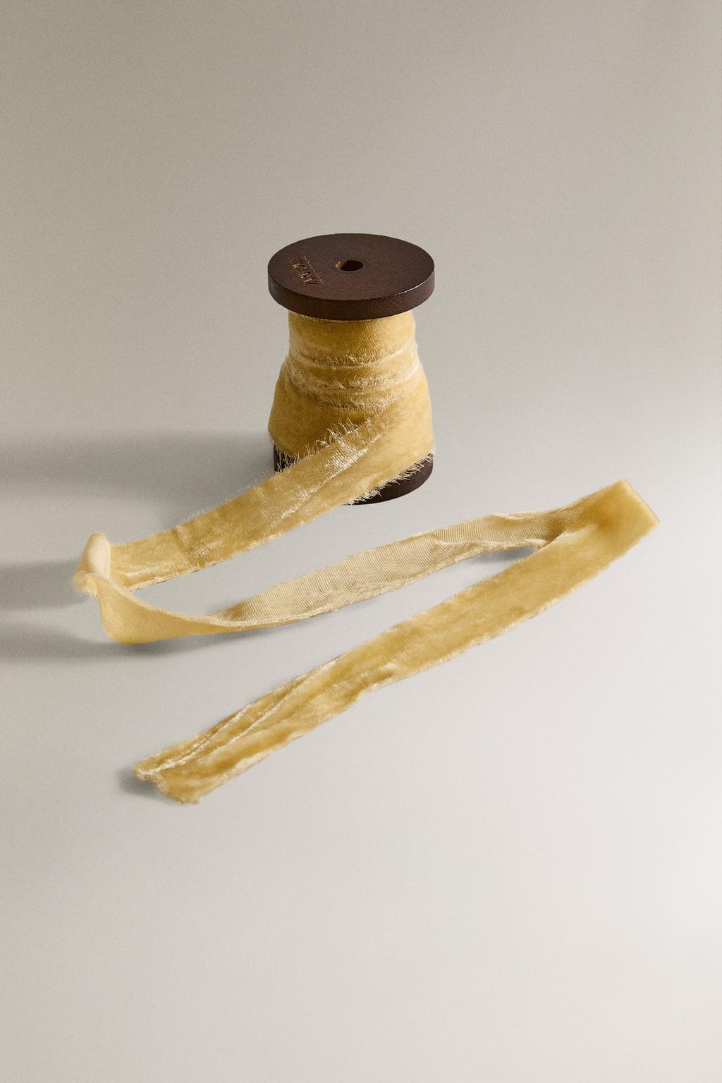 Лента из замши с просвечивающимися краями для упаковки подарков на рождество