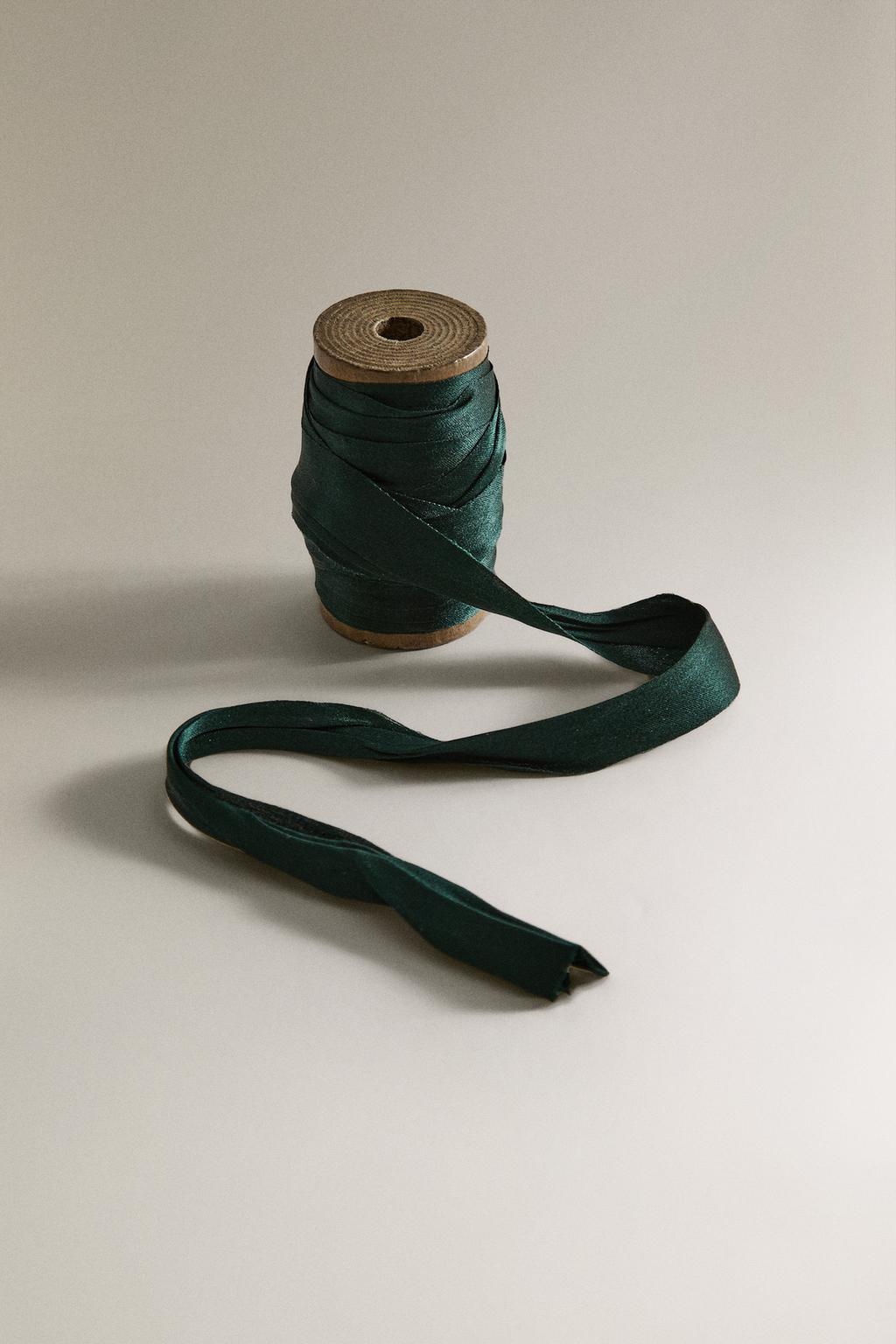 Шелковая лента для упаковки подарков на рождество