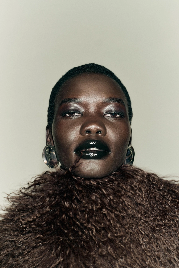 Платье миди с рельефным вязанием