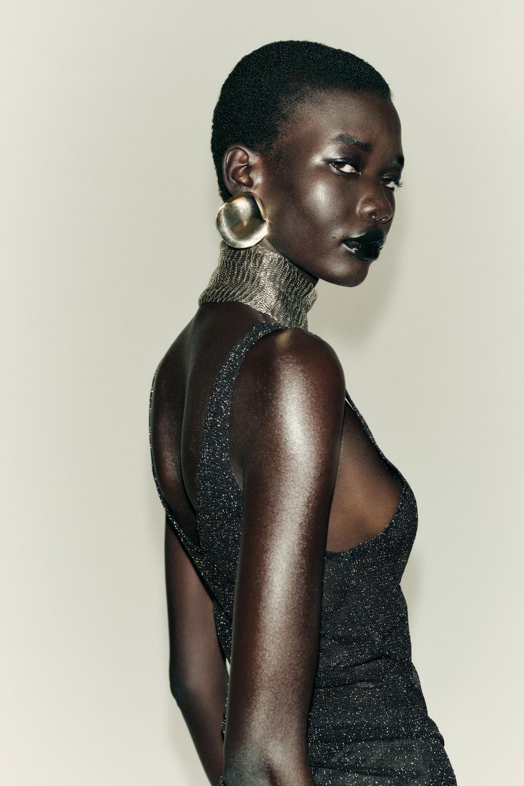 ТОП ИЗ МЕТАЛЛИЗИРОВАННОЙ НИТИ