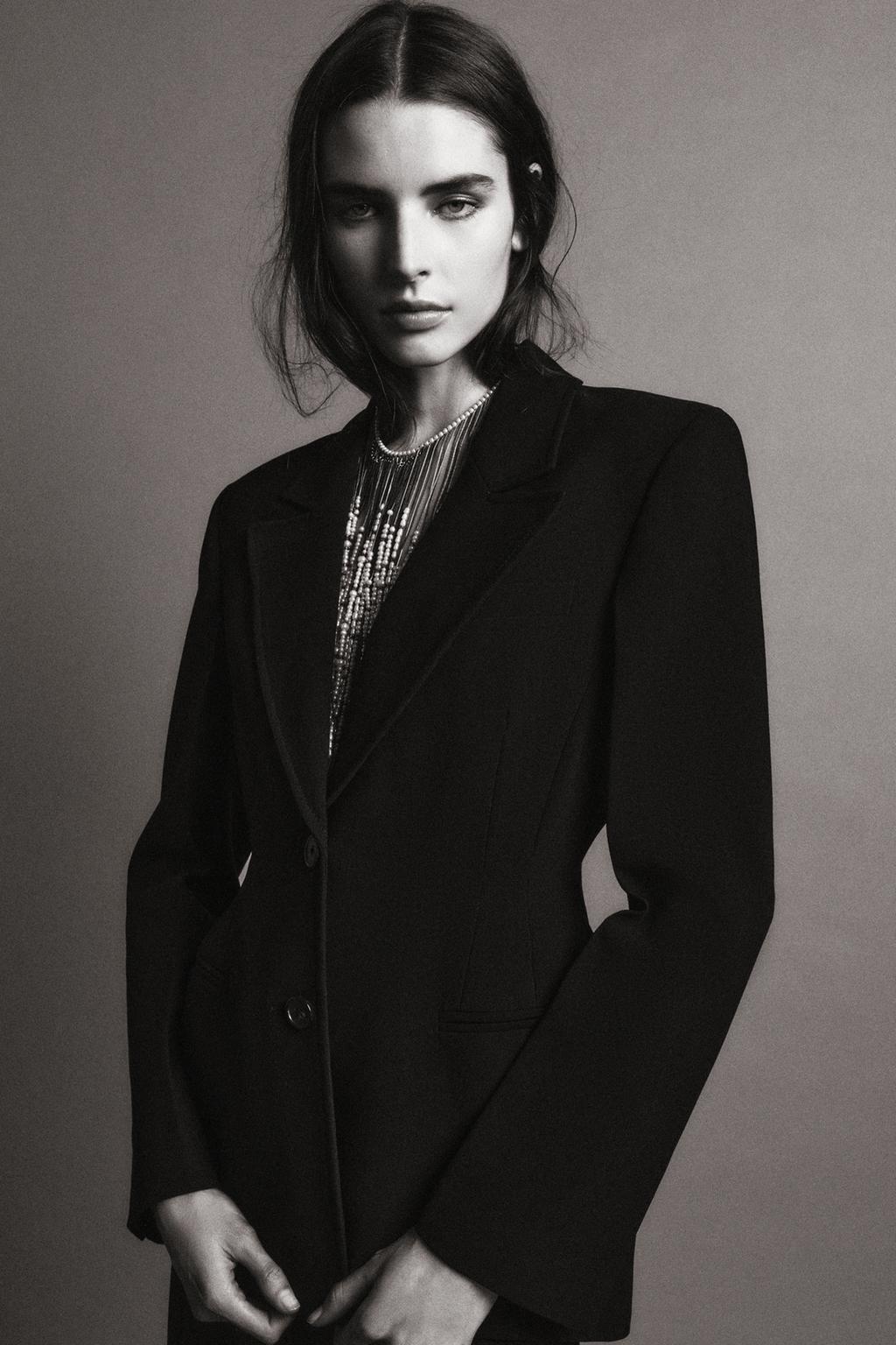 КАСКАДНОЕ ОЖЕРЕЛЬЕ С ИСКУССТВЕННЫМ ЖЕМЧУГОМ