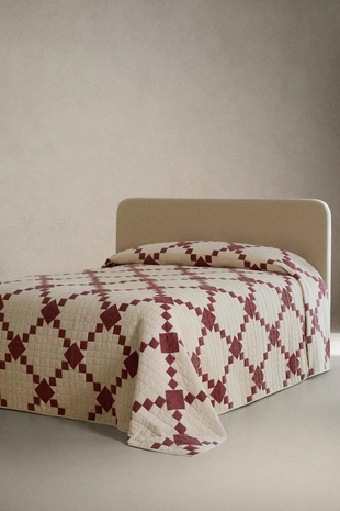 Стёганный рождественский плед с лоскутным дизайном- Заказать в России