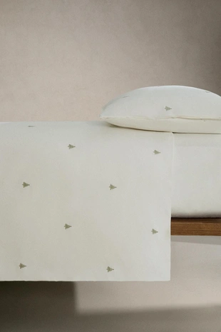 Покрывало из сатина с вышивкой рождественских елок- Заказать в России