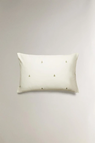 Наволочка из сатина с вышивкой рождество- Заказать в России