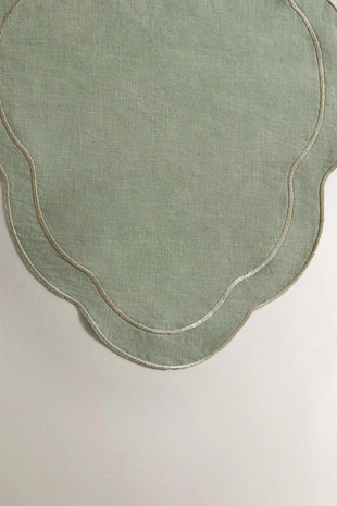 Льняная рождественская подставка с деталями из ниток- Заказать в России