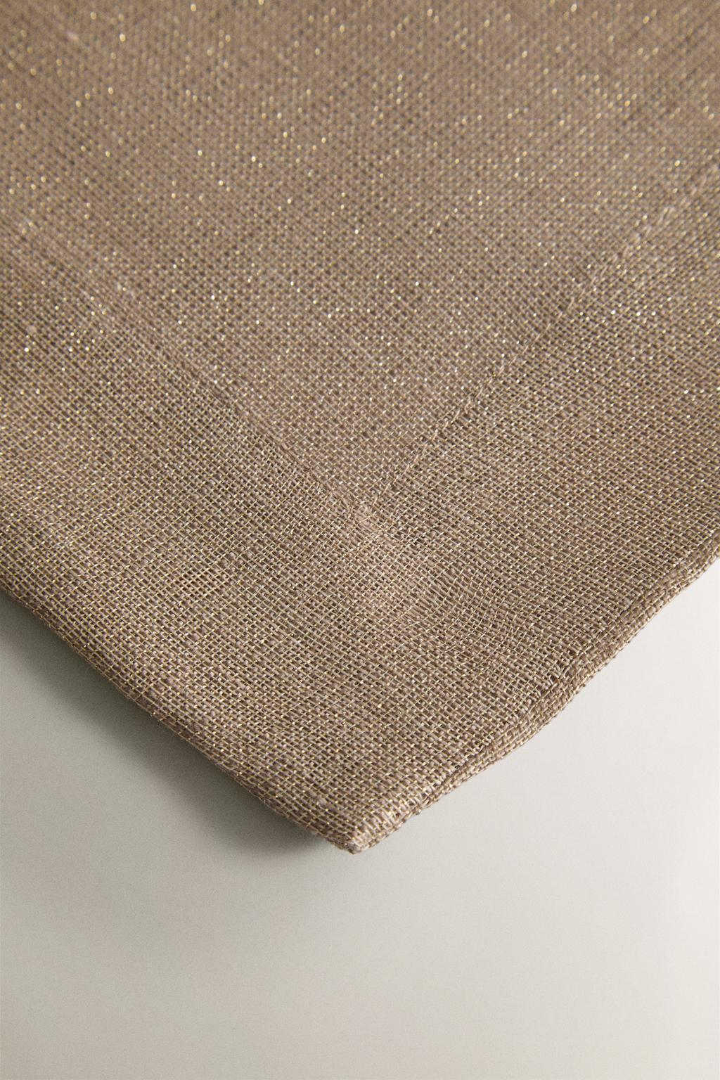 Льняная рождественская скатерть с металлической нитью