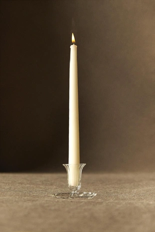 Свеча в стеклянном подсвечнике- Заказать в России