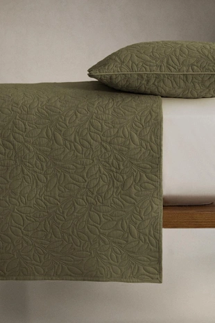 Стеганный покрывало с листьями- Заказать в России