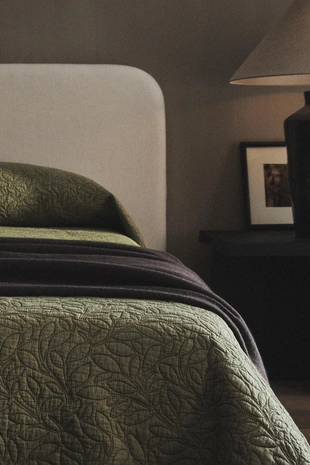 Стеганный покрывало с листьями- Заказать в России