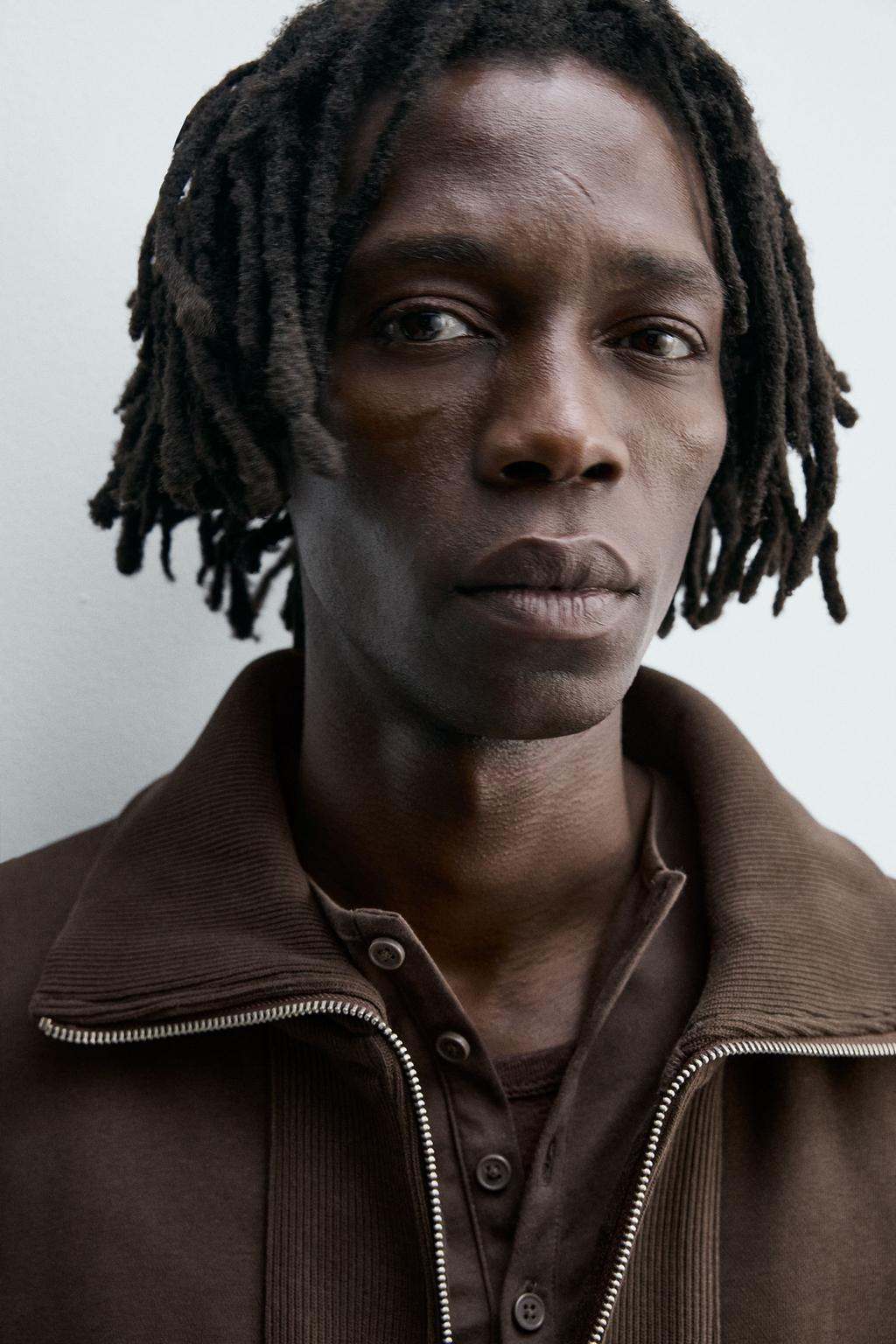 ТОЛСТОВКА С ВОРОТНИКОМ НА МОЛНИИ В РУБЧИК