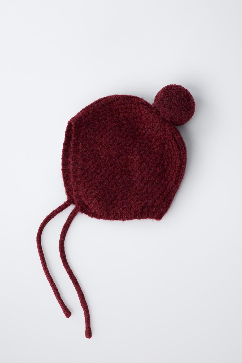 ТРИКОТАЖНЫЙ ЧЕПЧИК С ПОМПОНОМ