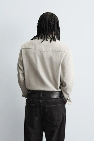 Джинсовая рубашка в ковбойском стиле