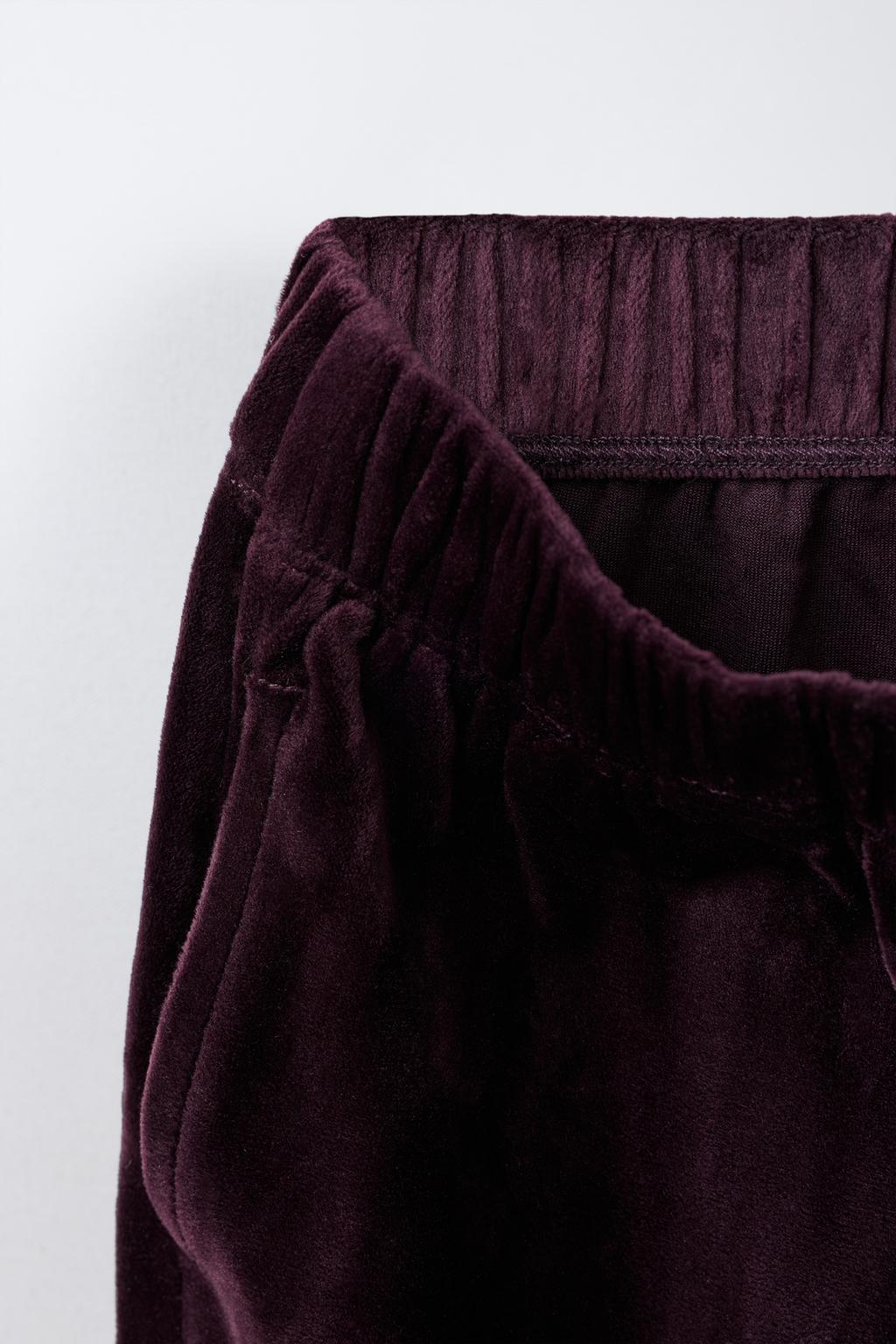 Костюм с худи и широкими брюками из велюра