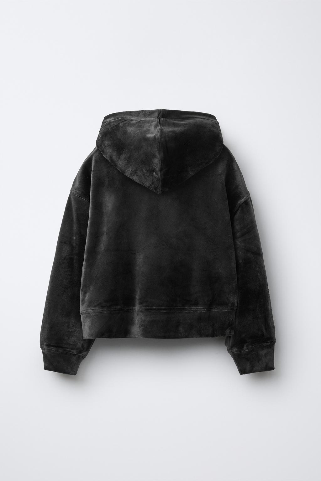 Костюм с капюшоном и широкими брюками из вельвета