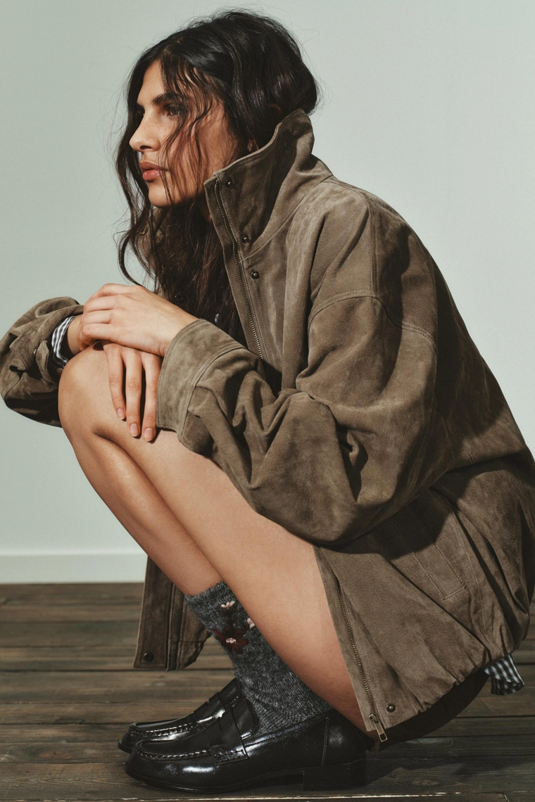 Носки с цветочной вышивкой