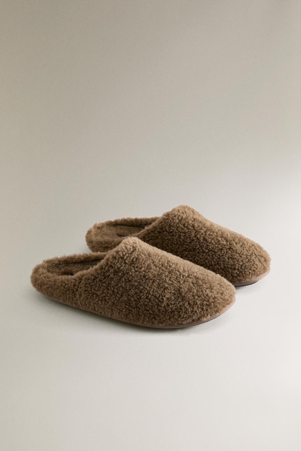 Тапочки из искусственного меха