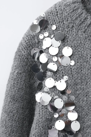 Трикотажный свитер с пайетками- Заказать в России