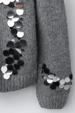 Трикотажный свитер с пайетками- Заказать в России