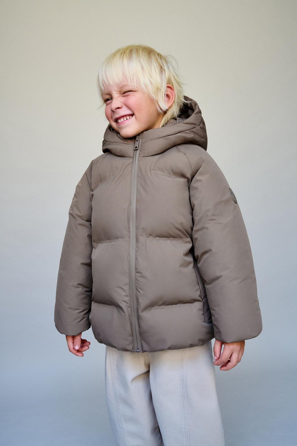 УТЕПЛЕННОЕ ПАЛЬТО С КАПЮШОНОМ WATER REPELLENT