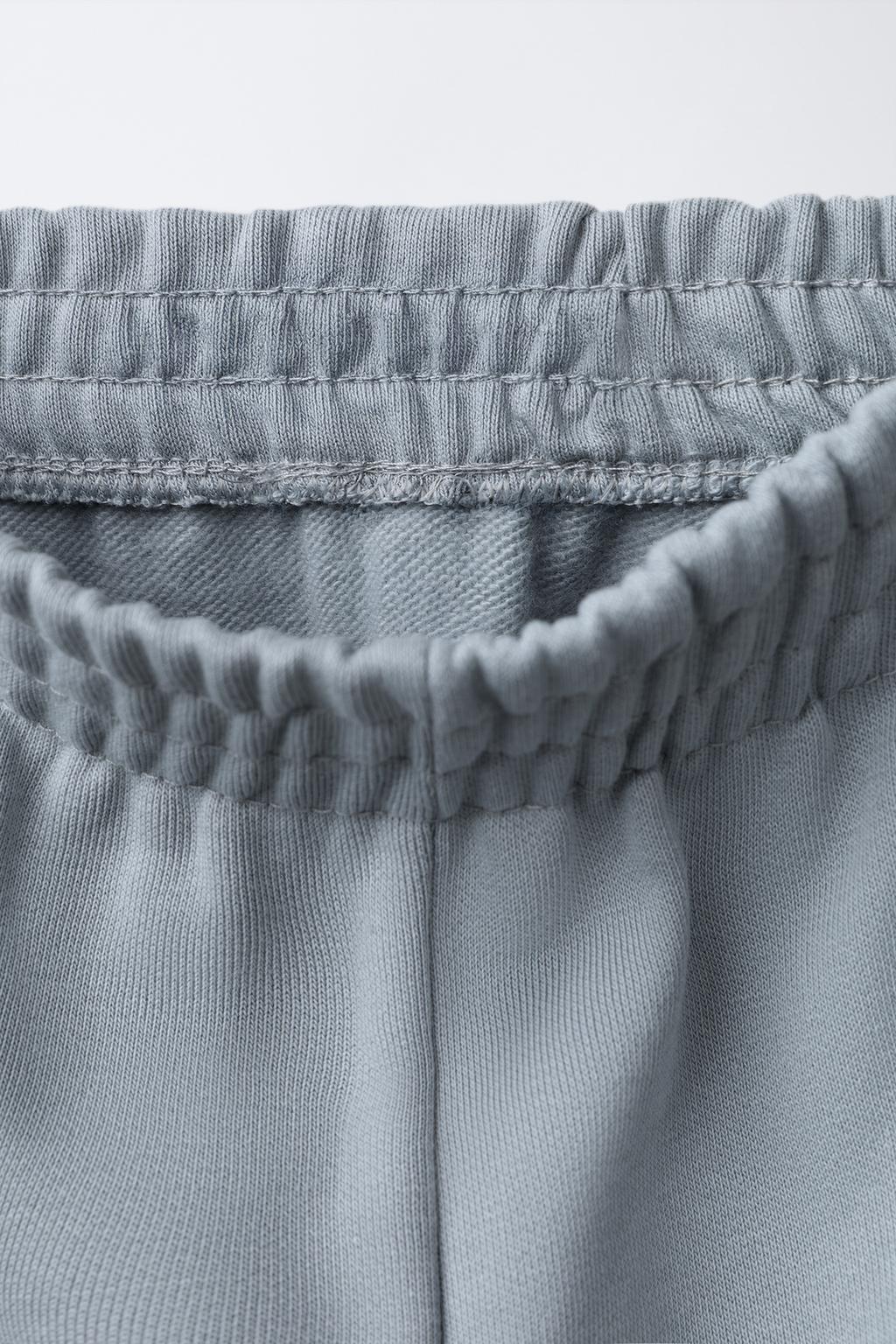 БРЮКИ-ДЖОГГЕРЫ С НАДПИСЬЮ