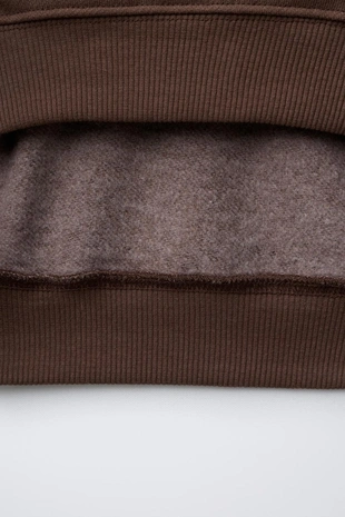 Толстовка с принтом и нашивками- Заказать в России